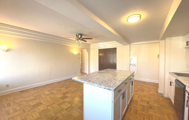 1 bed, 1 bath, $1,145, Unit 101