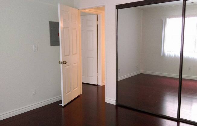 2 beds, 2 baths, 960 sqft, $2,795, Unit 105