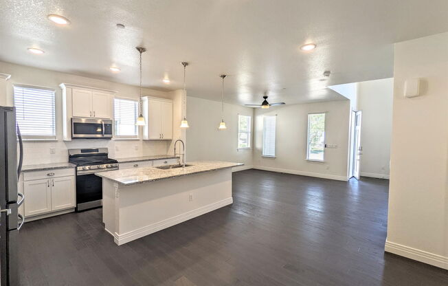 1157 BON HOMME RICHARD DR