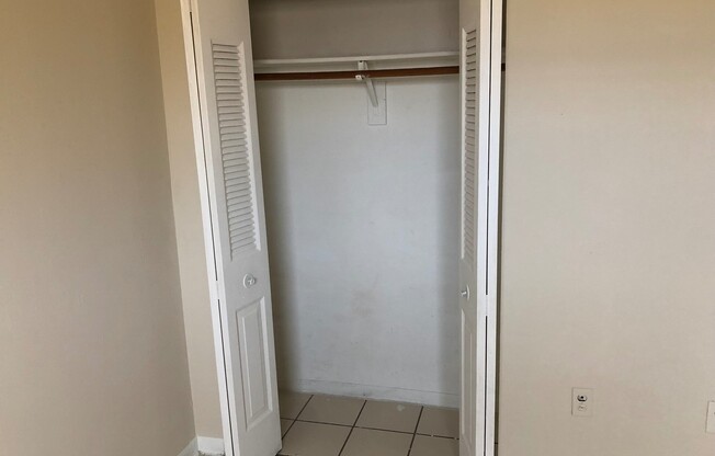 Sunset Bay Apartments