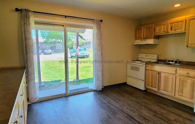 20th Ave 504