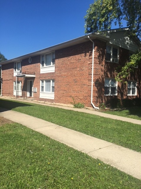 15238 Chicago Rd Dolton IL 60419