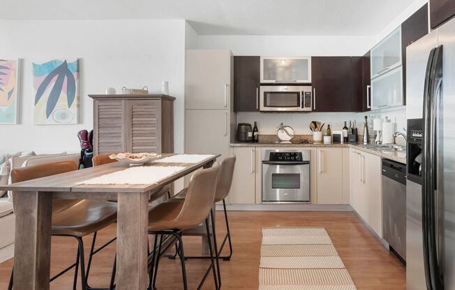 Carayon Moonbay 602 LLC