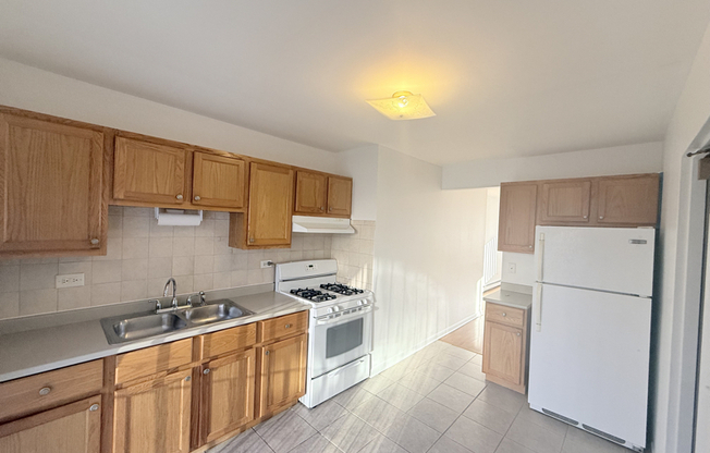 1309 SIR GALAHAD LN