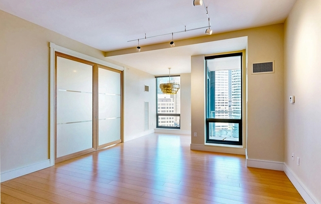 2 beds, 2 baths, 1,318 sqft, $6,400, Unit U2203
