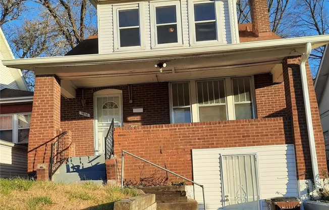 Delightful 3-bedroom, 1-bathroom single-family home