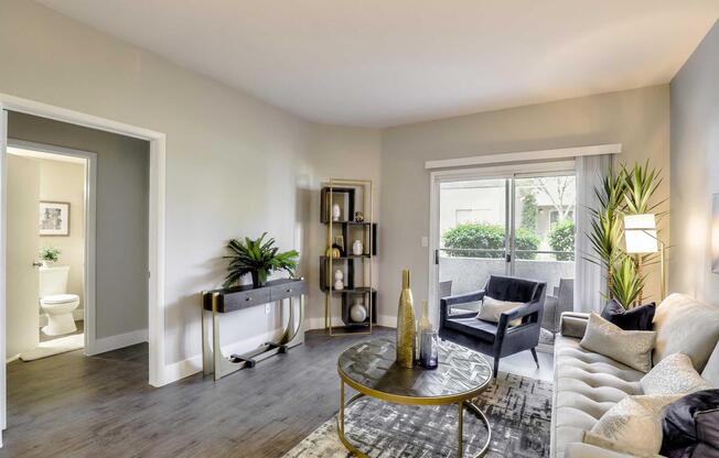 2 beds, 2 baths, 1,115 sqft, $1,557