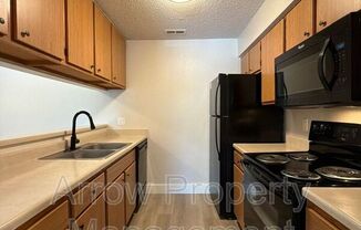 2344 N 44 ST