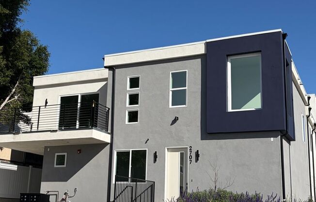 New Construction 3 bed/ 3 bath Townhome w Private 2 car garage + Oversized Balcony