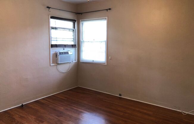 1 bed, 1 bath, 780 sqft, $1,825, Unit 16