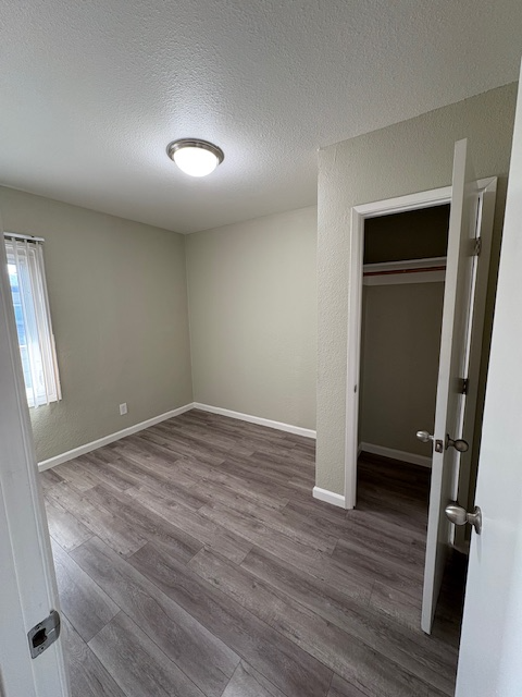 2567 FOOTHILL BLVD