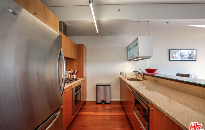 1 bed, 1 bath, 970 sqft, $2,700, Unit 707