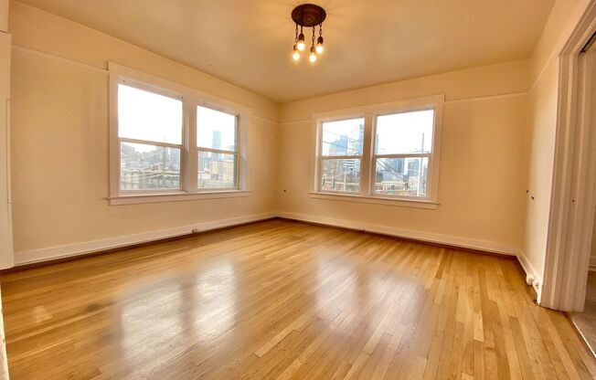 St Florence Apartments