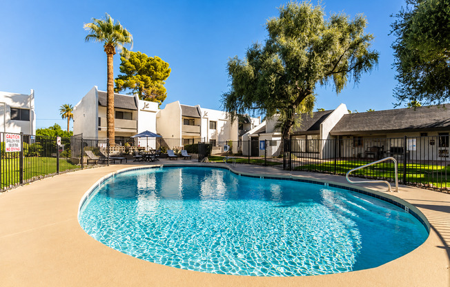 Studio, 1 bath, $1,095, Unit MV C 4