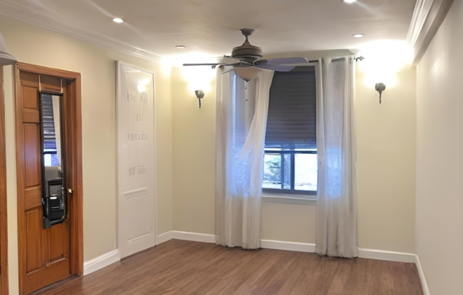 9524 FT HAMILTON PKWY