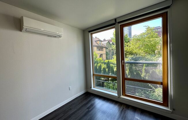 1 bed, 1 bath, 585 sqft, $2,199, Unit Unit 402