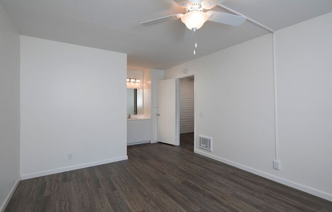 1 bed, 1 bath, 725 sqft, $1,975, Unit 78