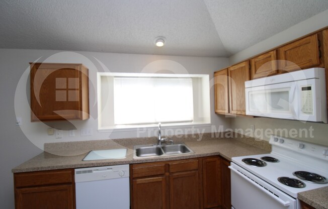 311 LEMON DR