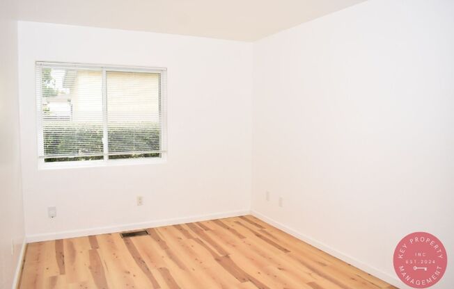 Charming Two-Bedroom, One-Bath Unit – Available Now in Chula Vista!