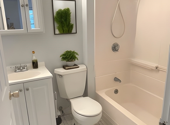 4 beds, 1 bath, 1,200 sqft, $4,000, Unit 3(2B)