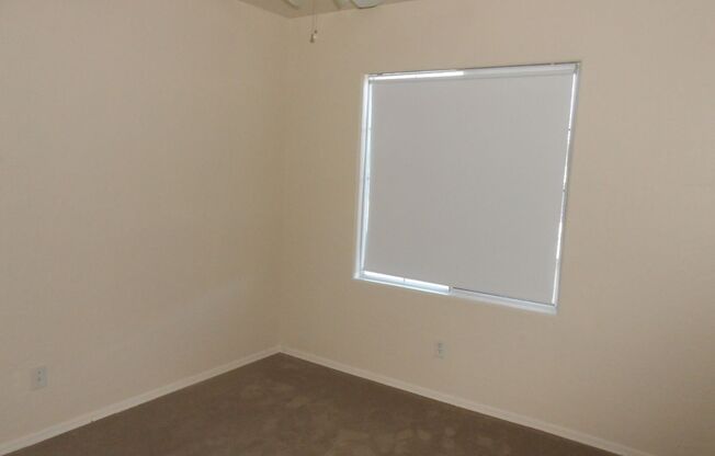 3 beds, 2 baths, $1,700, Unit # 14 2054