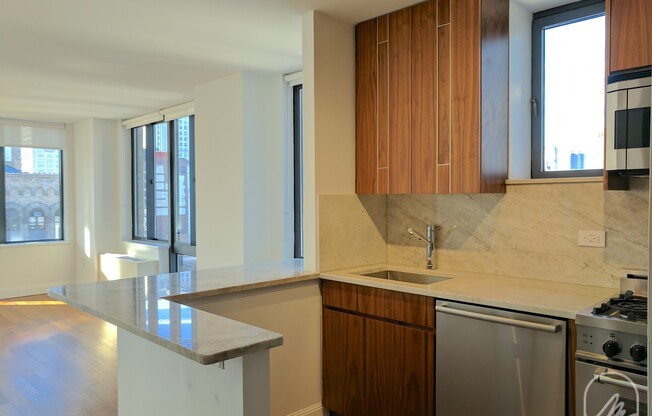 1 bed, 1 bath, $6,700, Unit 29A