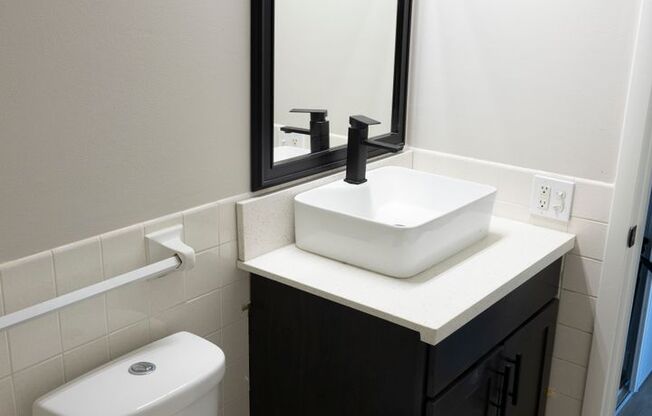 1 bed, 1 bath, 730 sqft, $1,329, Unit 113