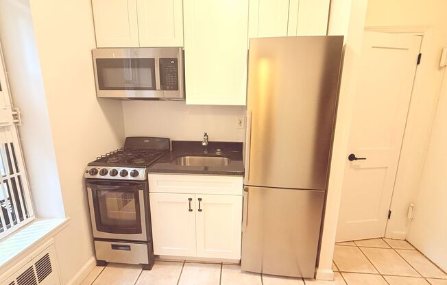 402 East 78th St