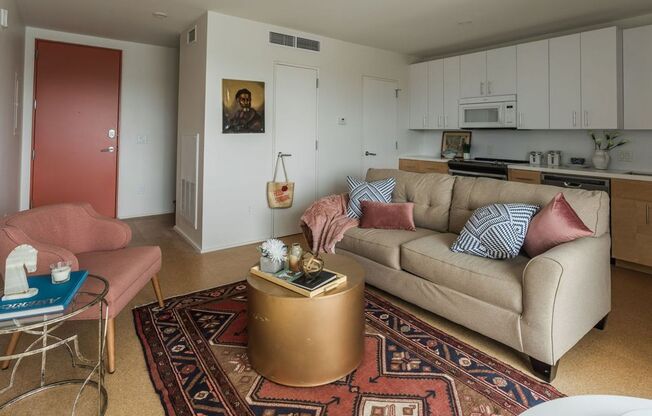 2 beds, 1.5 baths, 1,558 sqft, $2,065.85, Unit 306