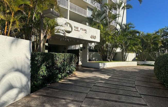 2 beds, 1 bath, $2,500, Unit # 26F