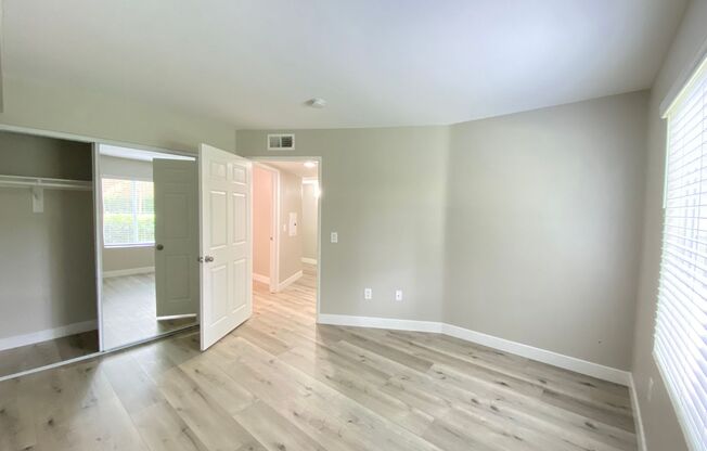 2 beds, 2 baths, 800 sqft, $2,677, Unit 20-102