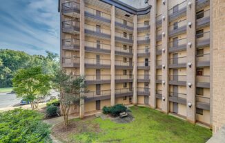 2 beds, 2 baths, $1,500, Unit # 304