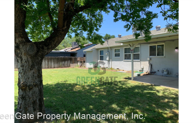 900 Tokay Ave