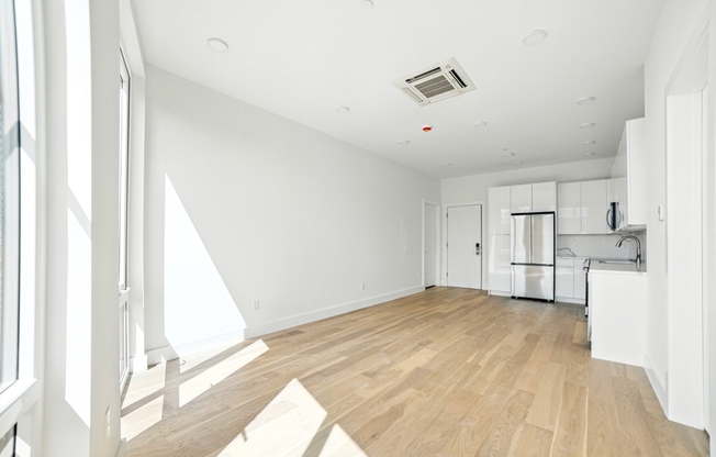 1 bed, 1 bath, 625 sqft, $3,011, Unit 203