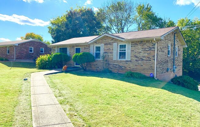 2707 Dove Ct