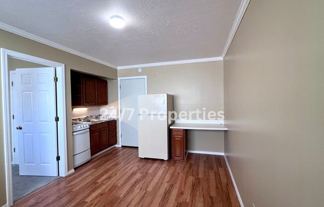 1 bed, 1 bath, $1,095