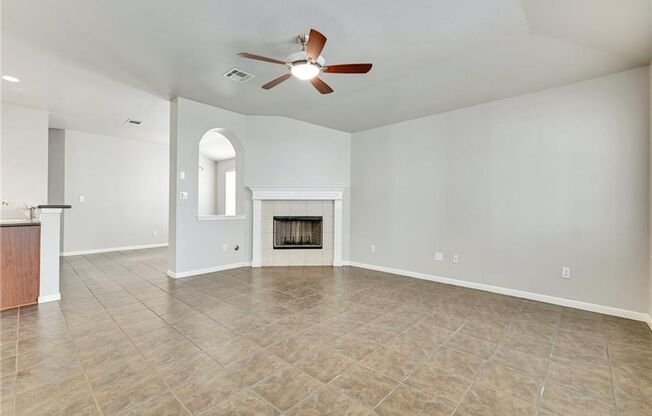 CHARMING ONE STORY HOME IN SONOMA NEIGHBORHOOD--ROUND ROCK