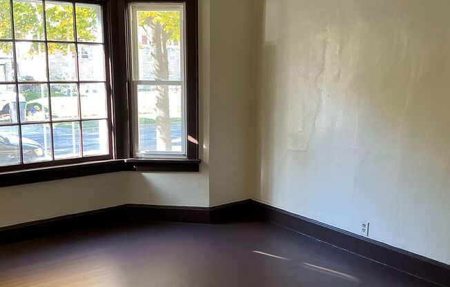 4 Bedroom Single Family Home