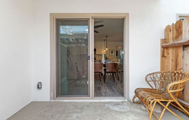 2 beds, 2 baths, 949 sqft, $3,375, Unit 21