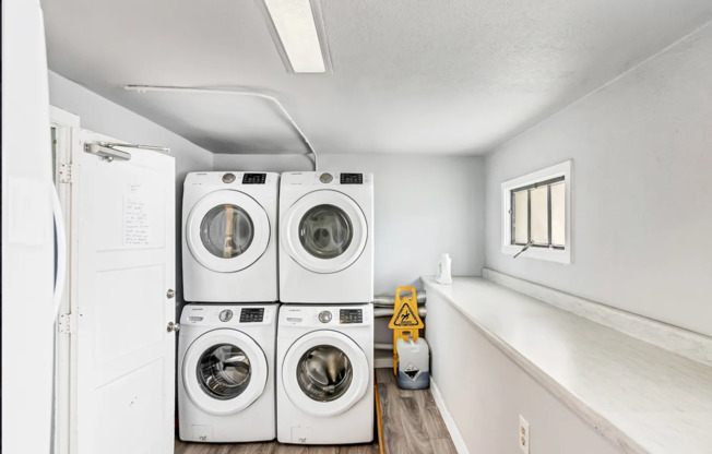 Studio, 1 bath, 425 sqft, $1,495, Unit 09