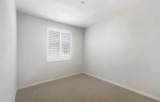 3 beds, 2.5 baths, $2,995, Unit # 65101