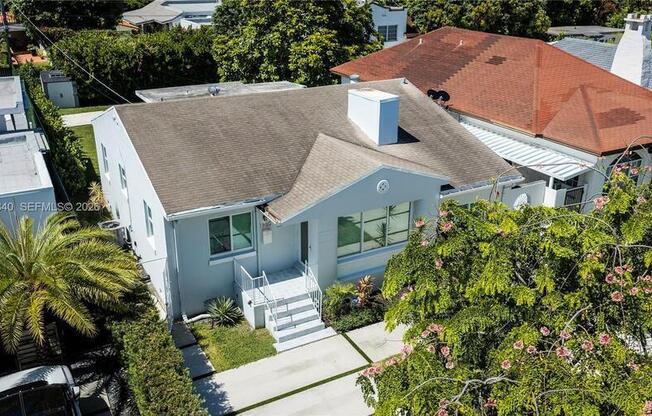 1950 SW 13 ST