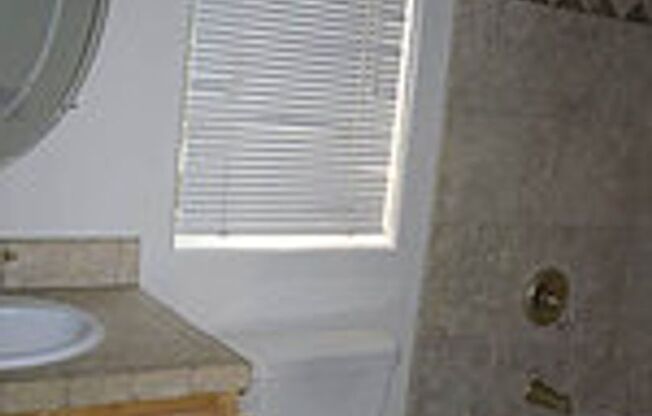 1415 S Mill