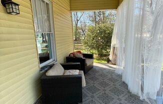 3 beds, 2 baths, $3,075, Unit BLVD 565-1