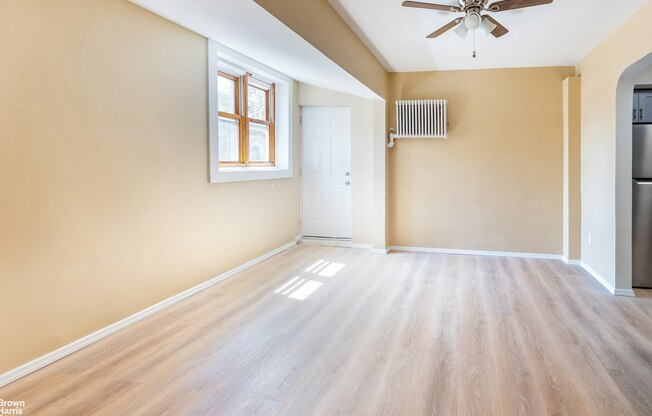 121 72 ST
