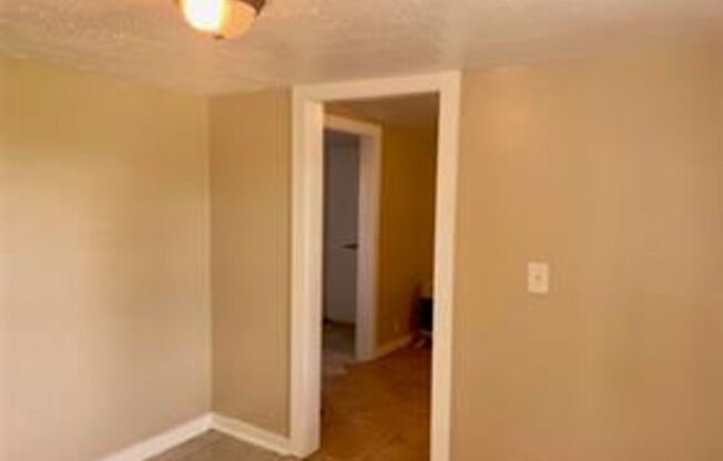 2 beds, 1 bath, $1,450