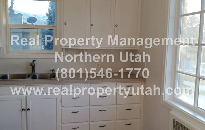 3 beds, 1 bath, $1,230