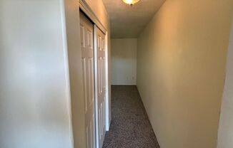 2 beds, 2 baths, 961 sqft, $1,395, Unit C