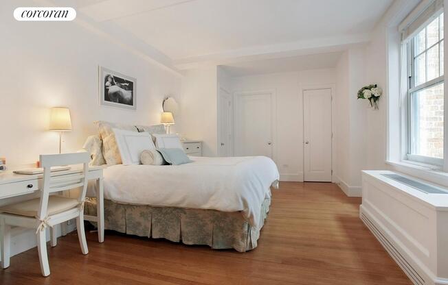 1 bed, 1 bath, 696 sqft, $6,400, Unit 614