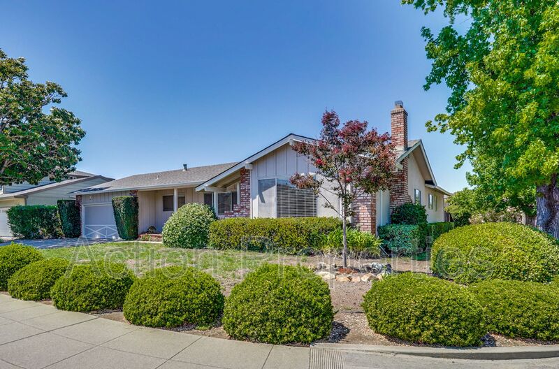 350 CHESLEY AVE